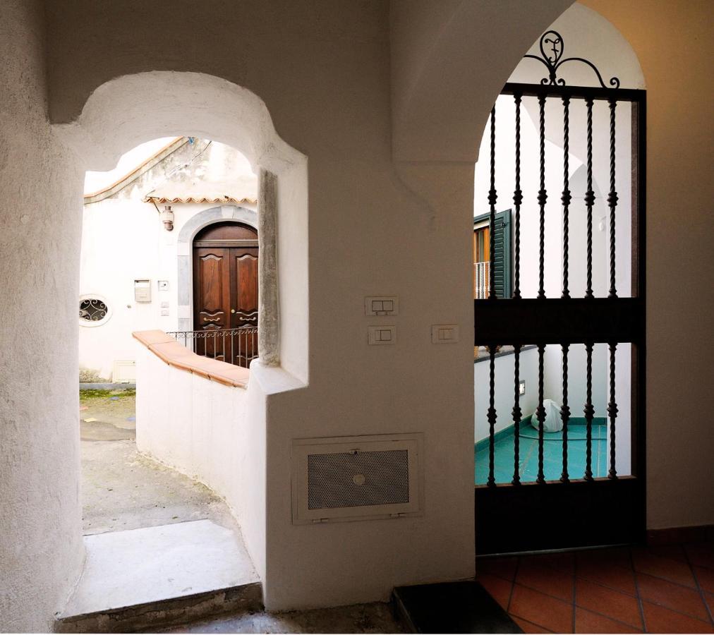 Domus Florio Corallo Amalfi Exterior photo